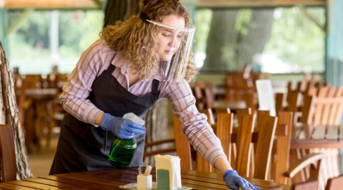 5 Benefits of Hiring Restaurant Cleaning Services